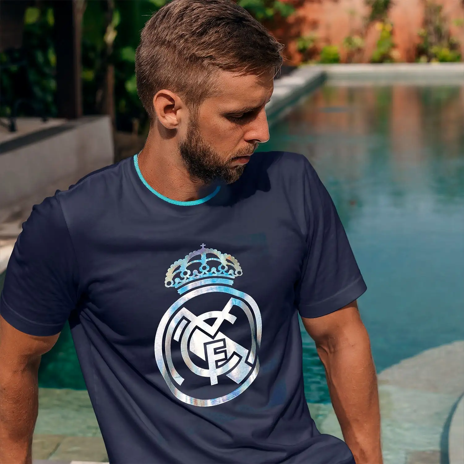 Bernabéu Neon Lights Camiseta Hombre Estampado Reflectante Azul