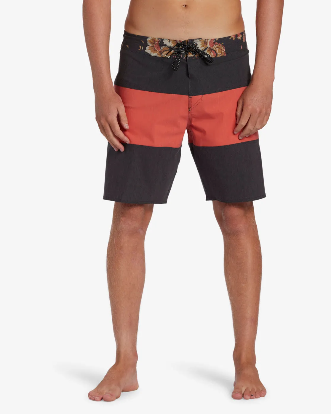 Tribong Pro 18 Boardshorts - Washed Red