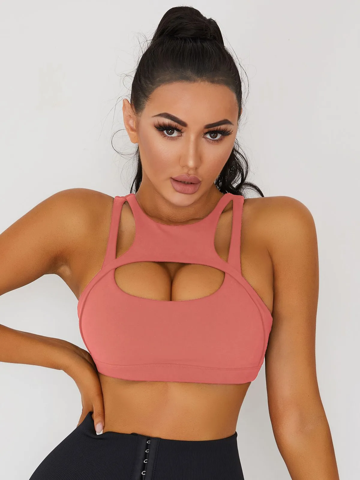 ZASUWA Female Sexy Cutout Sports Bras